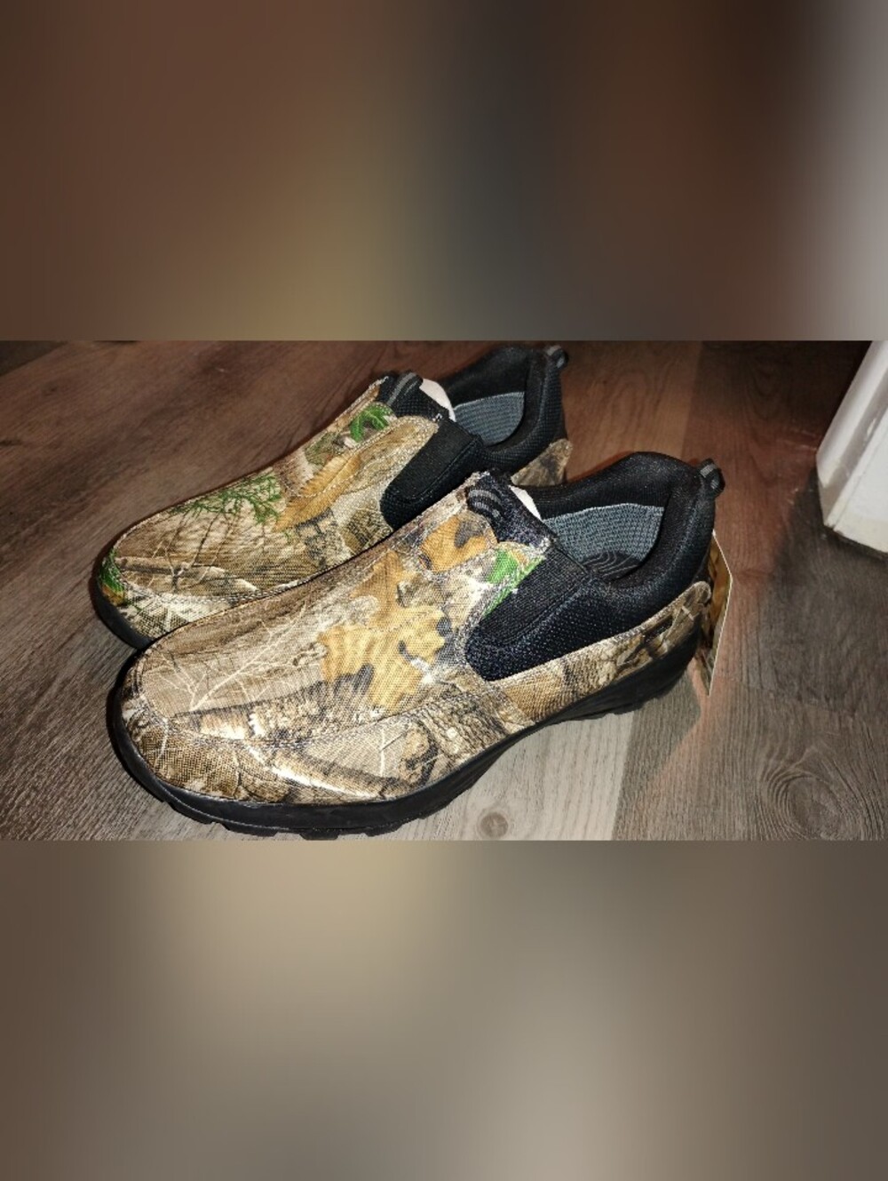 Men's Slip-On Camouflage Athletic Shoes - Brown/Black